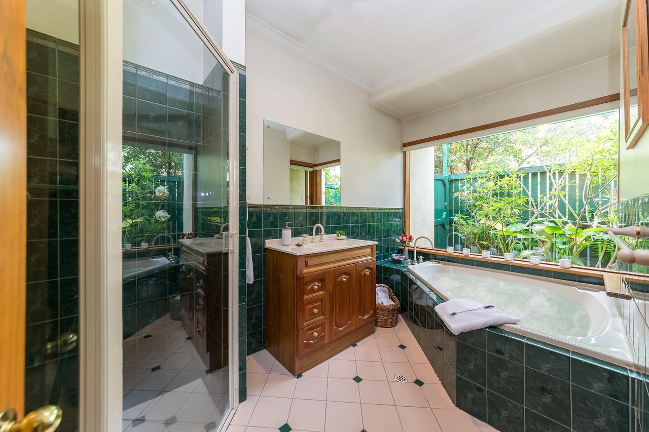 アンガストン カントリー プレジャーズ ベッド&ブレクファスト Bed & Breakfast エクステリア 写真